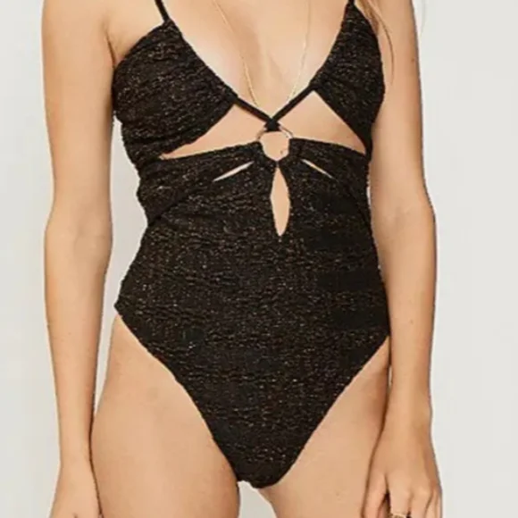 Suboo Nadine One Piece in Black and Gold - Picture 7 of 16